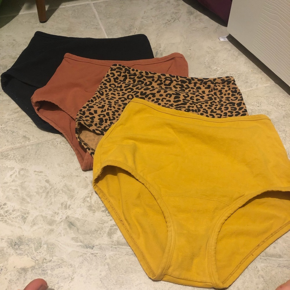 4 ARQ high waisted underwear Sz Small
